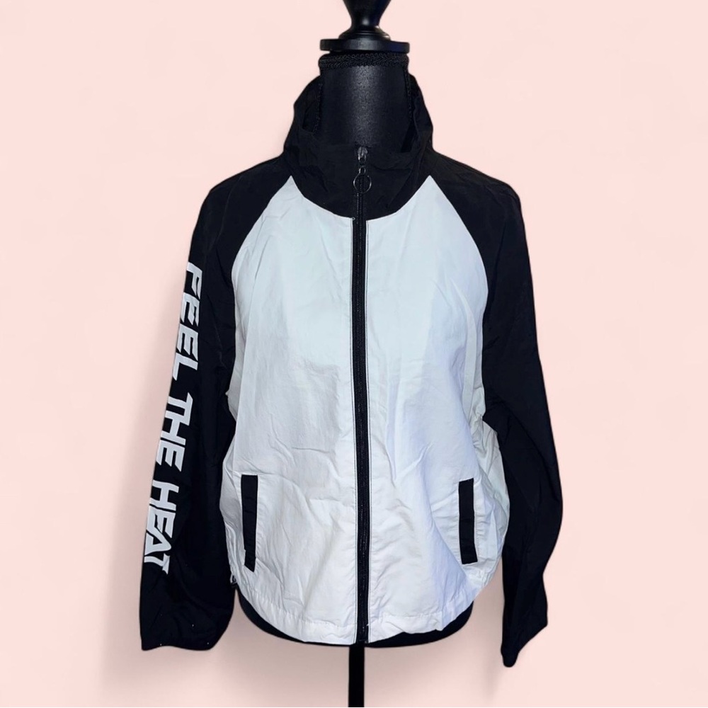 Ashley By 26 International Black and White Windbreaker